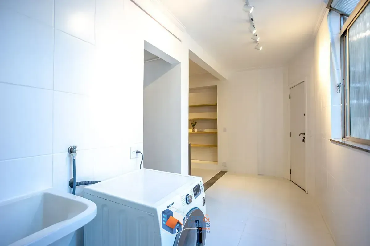 Imagem Apartamento para venda em Pinheiros com 4 quartos, sendo 1 suíte, 121m²