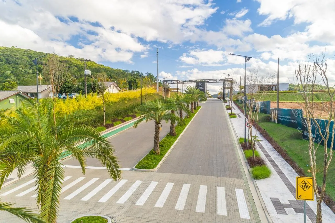 Imagem Loteamento à venda com 300m2 por R$ 750.000,00