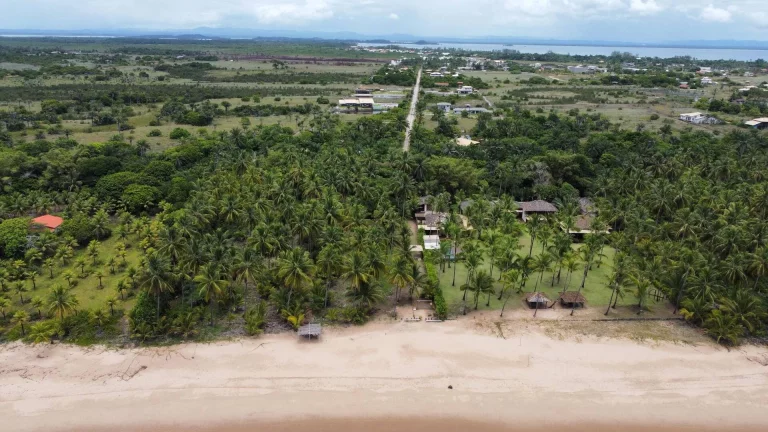 Imagem TERRENOS FRENTE MAR NO CONDOMÍNIO TEIÚ