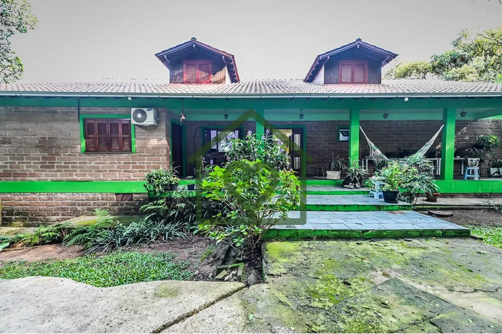 Imagem Casa de Campo Exclusiva em Meio à Natureza Bairro Cascata, Porto Alegre 
 
Você sonha com um refú...