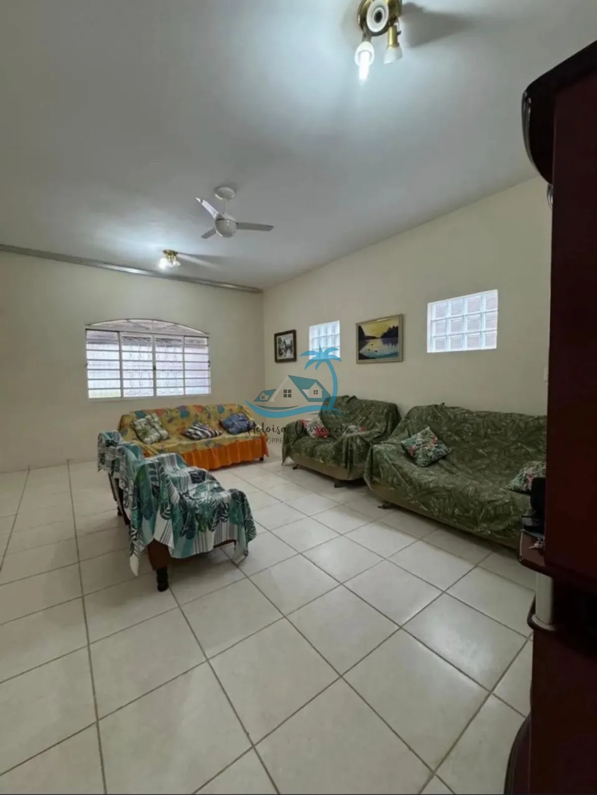 Imagem Casa com 4 dormitórios a venda em Ubatuba no Perequê-Açu - 300 metros da orla.