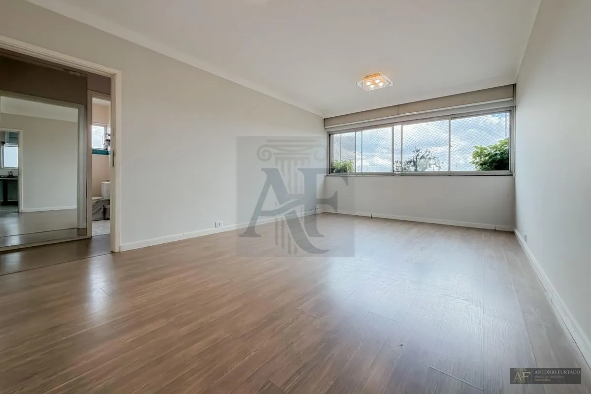 Foto do imóvel Apartamento à venda em Vila Mariana, São Paulo em Avenida Conselheiro Rodrigues Alves
