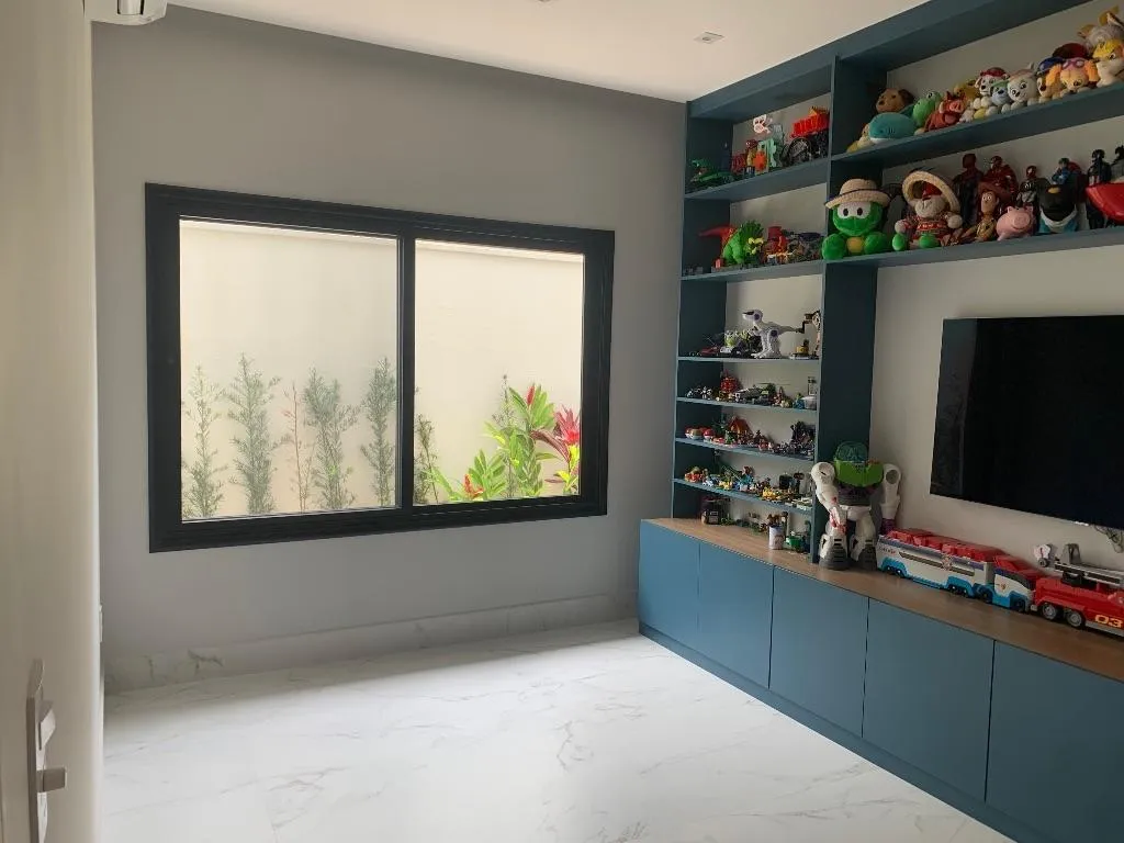 Imagem Casa Espetacular em Condomínio Fechado em Valinhos - Oportunidade Única!