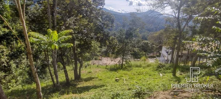 Foto do imóvel Terreno à venda, 750 m² por R$ 250.000,00 - Quebra Frascos - Teresópolis/RJ