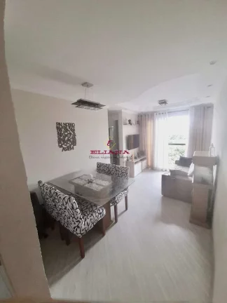 Imagem Apartamento à venda em São Paulo, Conjunto Residencial Vista Verde, com 2 quartos, 52m²