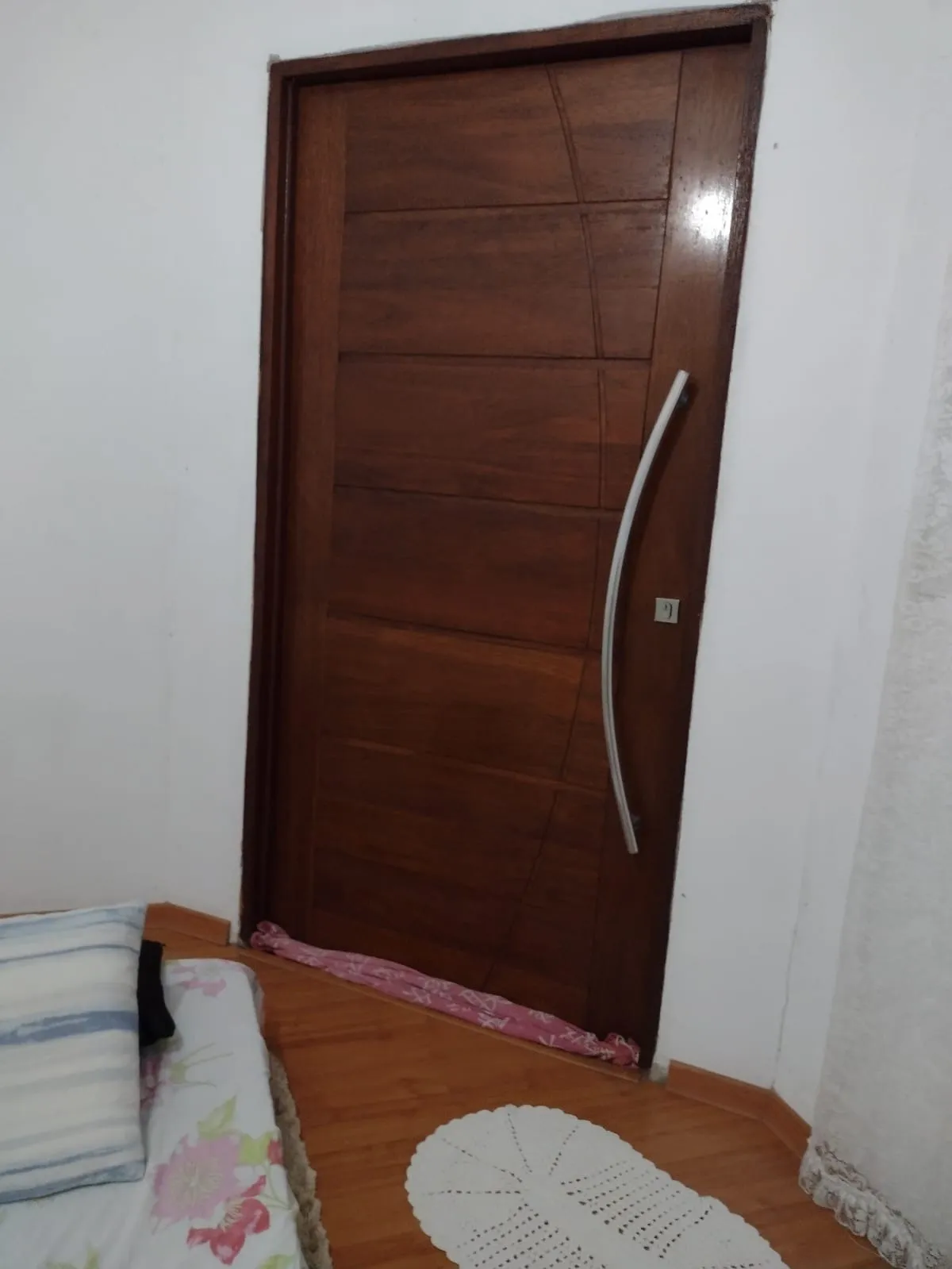 Imagem Maravilhosa Casa Térrea no Jardim Napoli com 2 Suítes e Garagem para 2 Carros!