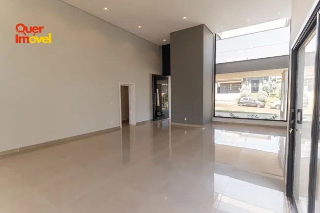 Imagem Imóvel de alto padrão no Condomínio Alphaville 1 em Ribeirão Preto-SP 3 suítes, 2 salas, 5 banheiros e 4 vagas 279,00 m² Quer Imóvel Negócios Imobiliários