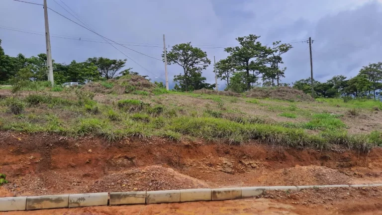 Imagem CHÁCARA EM CONDOMÍNIO, COM FINANCIAMENTO PRÓPRIO!! EM MATEUS LEME.