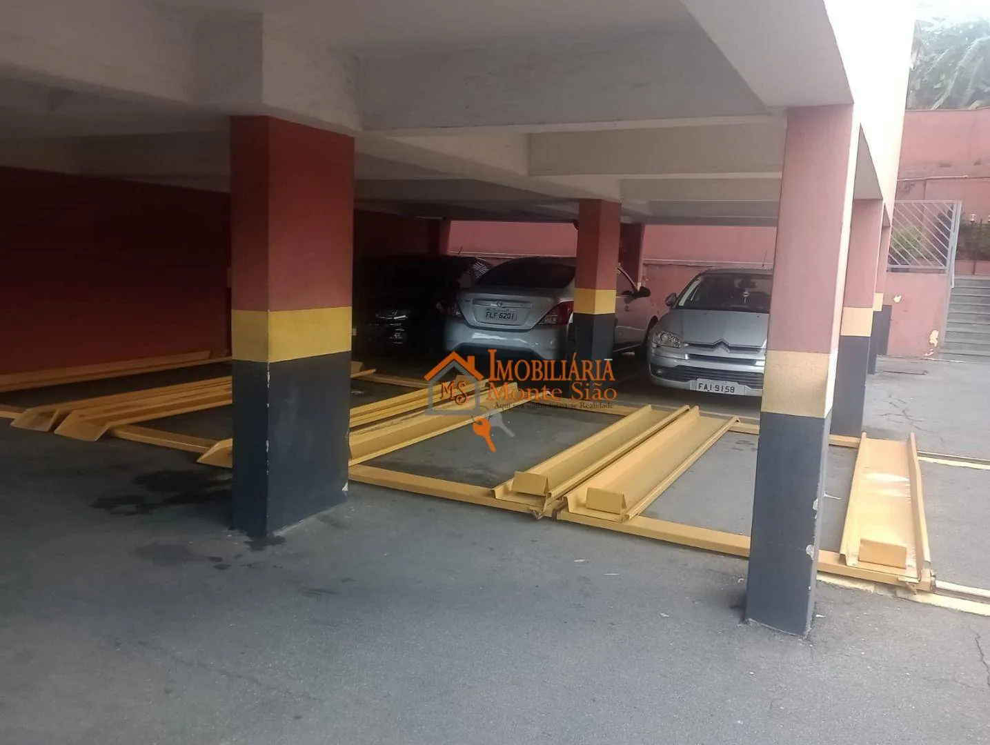 Imagem Apartamento com 2 dormitórios à venda, 55 m² por R$ 250.000,00 - Jardim Dourado - Guarulhos/SP