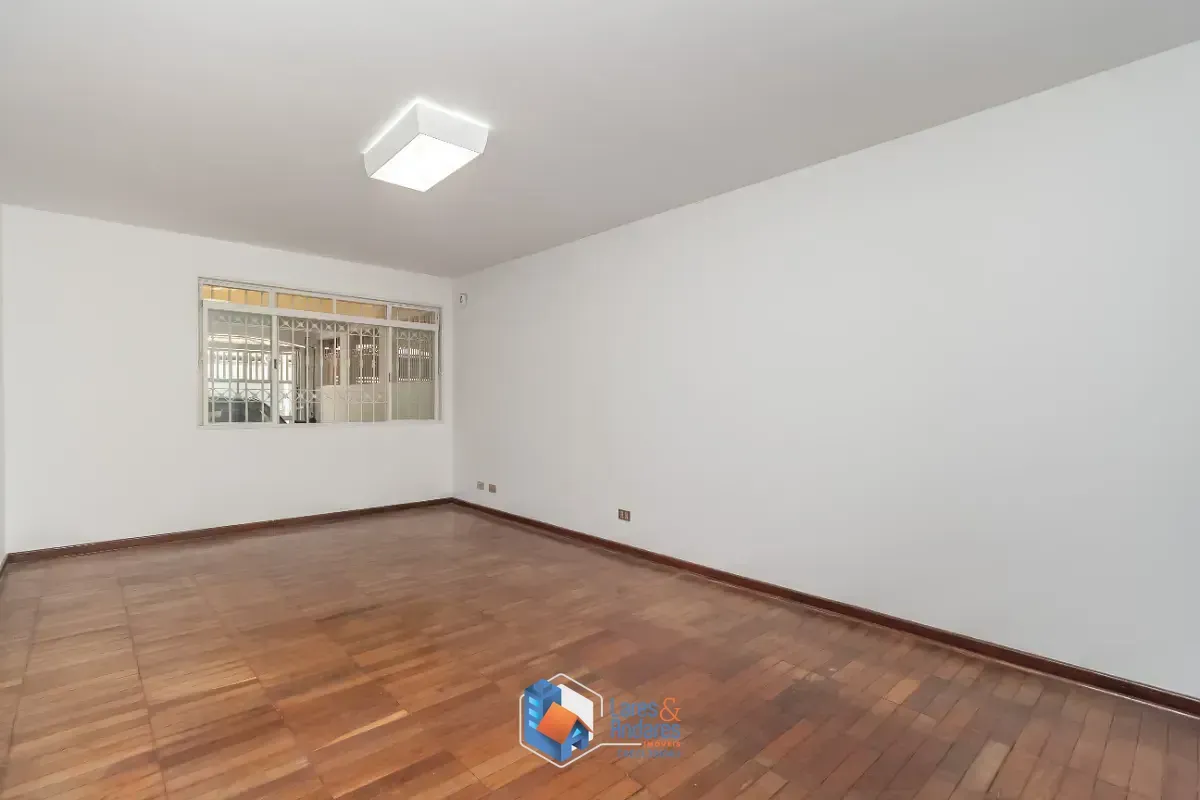 Imagem Casa para venda e locação em Vila Olímpia com 4 quartos, sendo 2 suítes, 208m²