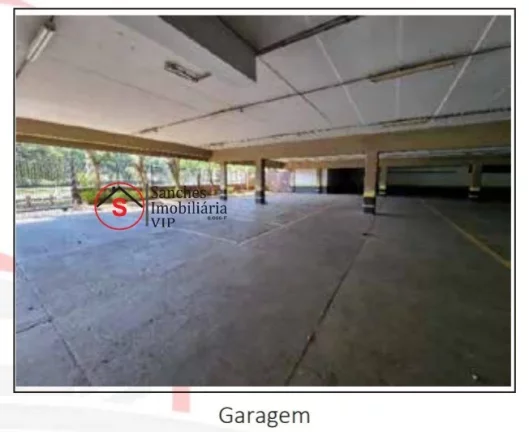 Imagem PREDIO COMERCIAL IMIGRANTES 2.297,96 m Terreno 3.225,00 m Construção 28 Anos Padrão Construtivo: Superior AVCB: OK salas por andar 03 Andares 5