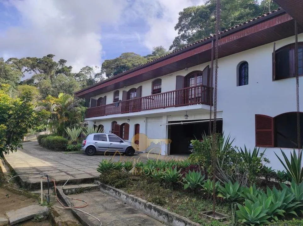 Imagem Casa para Venda em Teresópolis / RJ no bairro Iucas