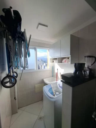 Imagem EXCELENTE APARTAMENTO PARA LOCAÇÃO NA OCIAN!!! 2 dormitórios 1 suíte!