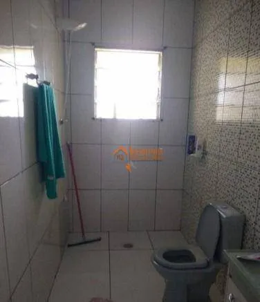 Imagem Casa com 5 dormitórios à venda, 290 m² por R$ 500.000,00 - Jardim Santa Emilia - Guarulhos/SP