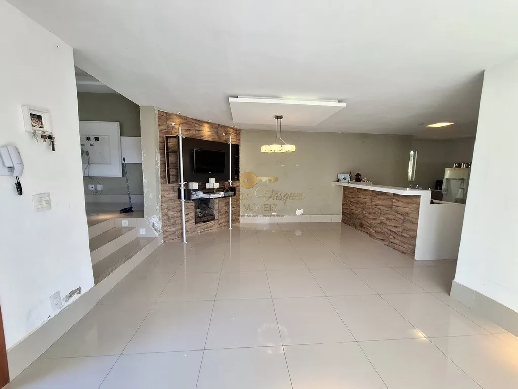 Imagem Casa para Venda em Teresópolis / RJ no bairro Parque do Ingá