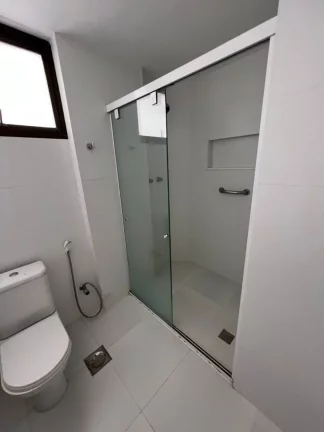 Imagem Apartamento 4/4 com área de lazer no Condomínio Edifício Saint Germain