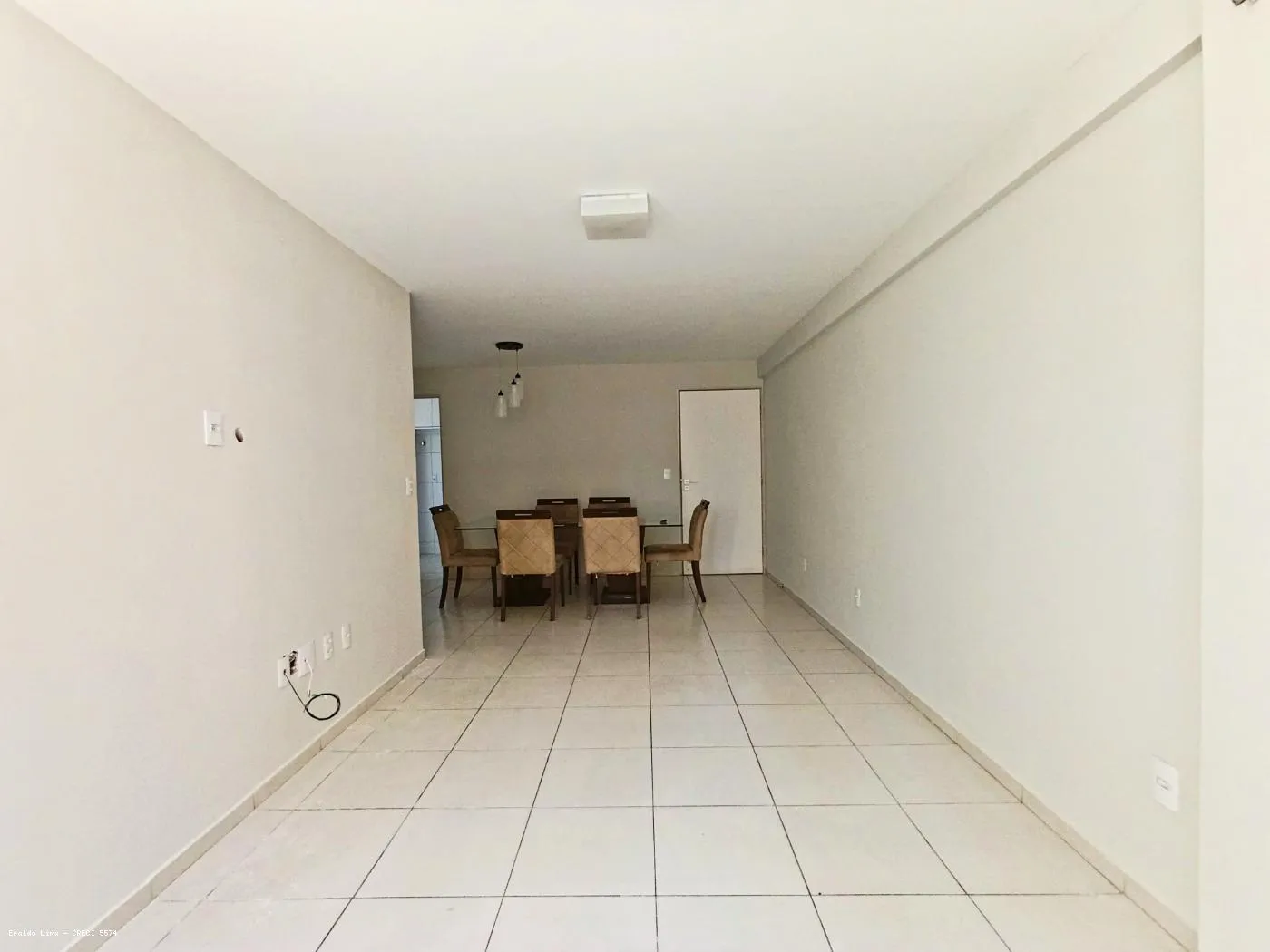 Imagem Apartamento para Venda em Maceió, Jatiúca, 3 dormitórios, 1 suíte, 3 banheiros, 2 vagas