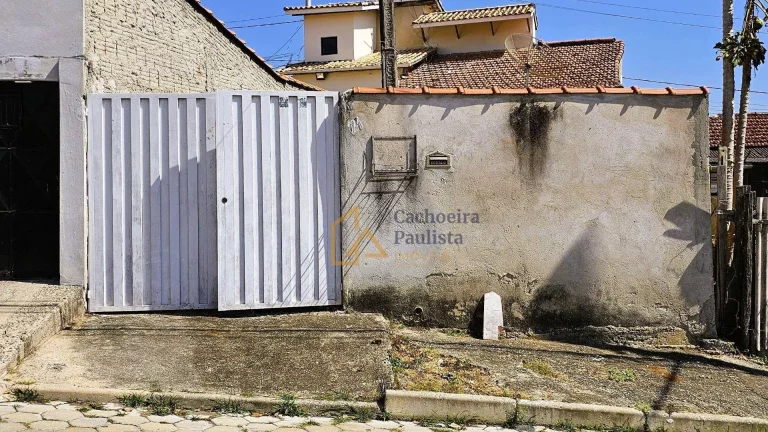 Foto do imóvel Casa com 2 dormitórios à venda - Quilombo - Cachoeira Paulista/SP