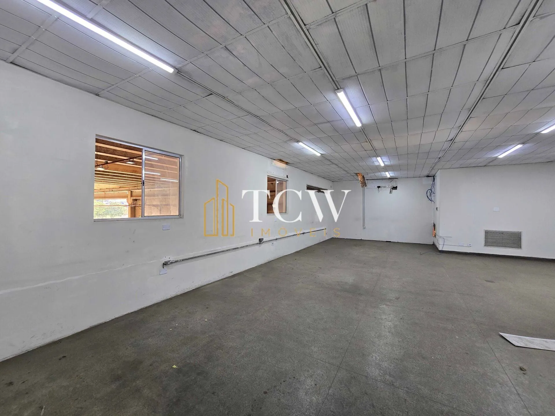 Foto do imóvel: Galpão Industrial para locação em Guarulhos | 2.564 m² | Terreno 11.400 m² | ZAE-2 em Jardim Santo Afonso