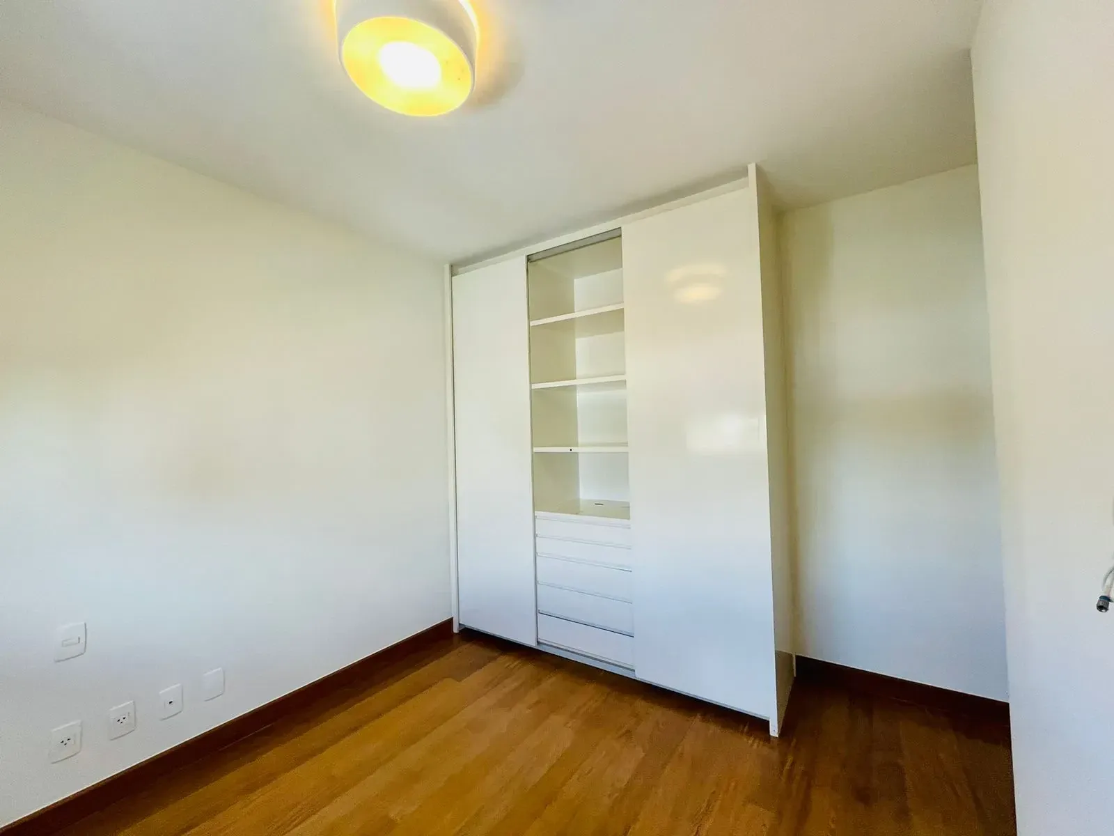 Imagem Apartamento com 3 Quartos à Venda ou Locação, 215 m² em Sumaré - São Paulo