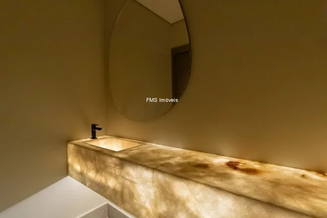 Imagem Apartamento à venda em Higienópolis, com 3 suítes, 2 vagas e 250m².