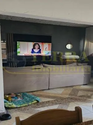 Imagem Terreno com 4 casas em Osasco: 355m², 9m frente, desocupado