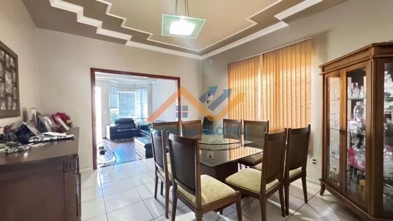 Imagem Casa de 3 dormitórios sendo uma suíte à venda no bairro Cidade Nova em Santana do Paraiso