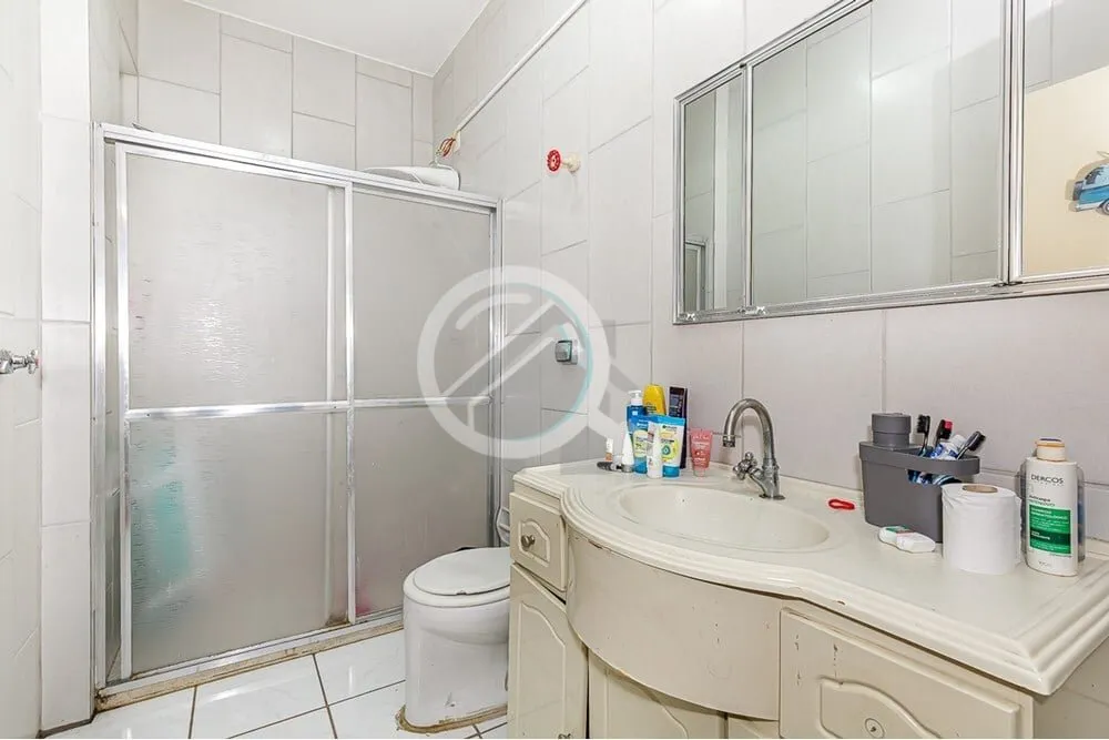 Imagem Apartamento à venda no coração do prestigiado bairro de Moinhos de Vento, em Porto Alegre, Rio Gr...
