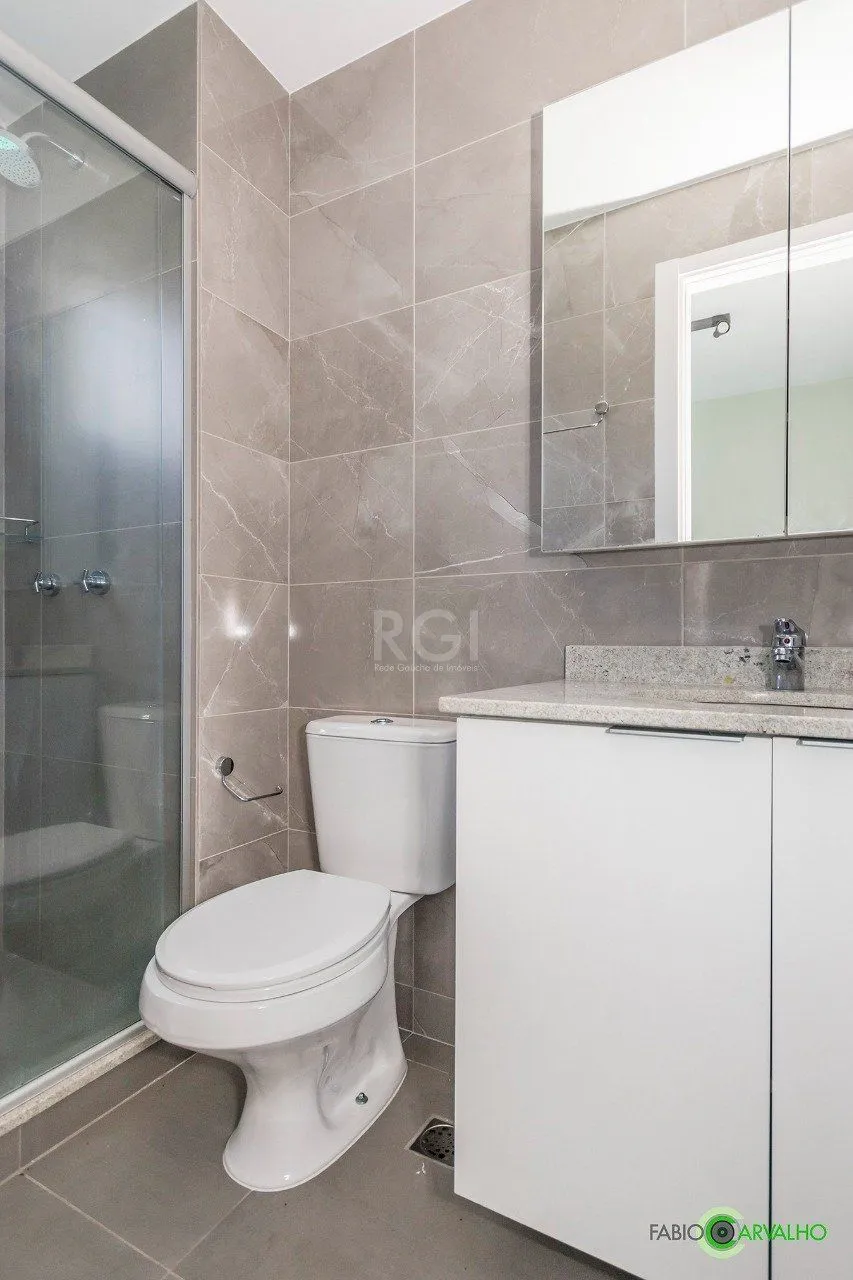 Imagem Apartamento para Venda - 62.48m², 2 dormitórios, sendo 1 suites, 1 vaga - Glória