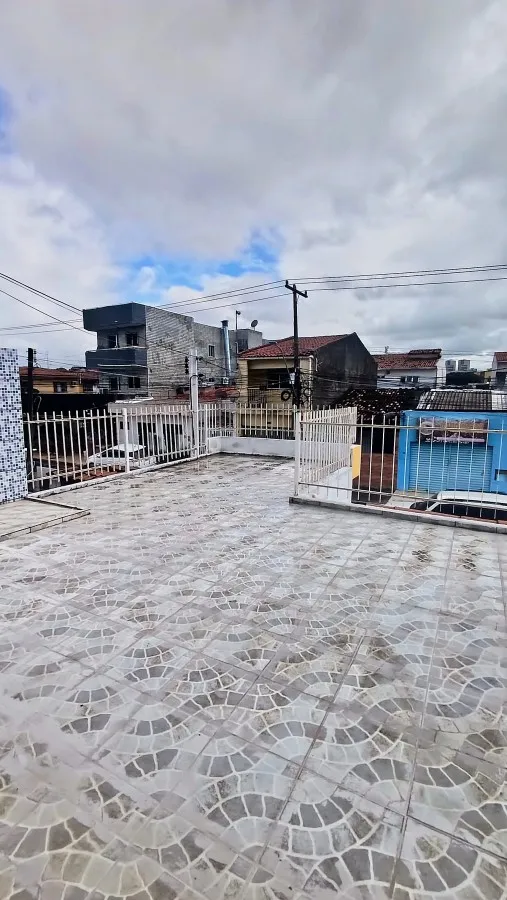 Imagem Casa para Venda em Maceió, Poço, 4 dormitórios, 3 banheiros, 1 vaga