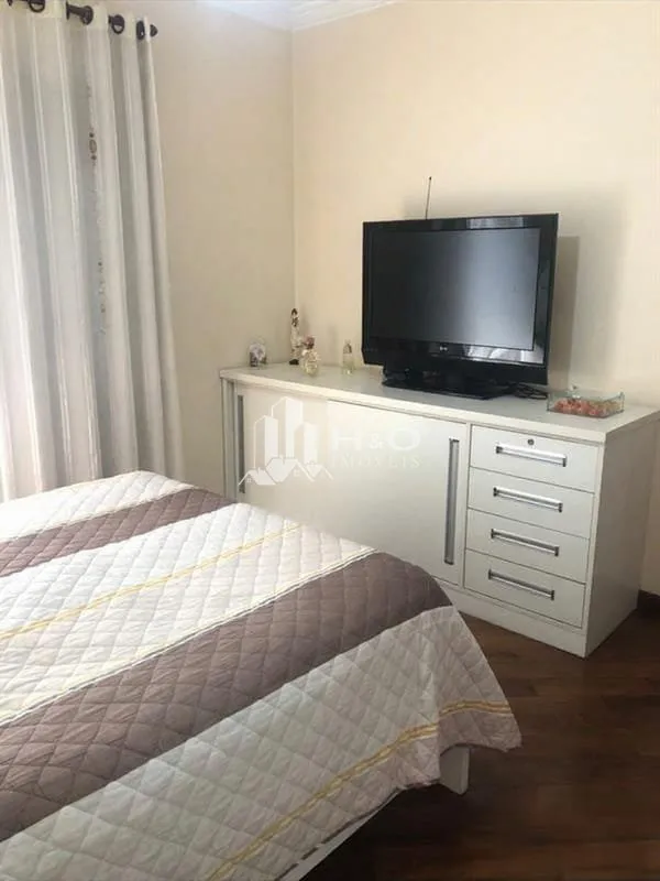 Imagem Apartamento de Alto Padrão no Tatuapé • 135 m² • 3 Dormitórios • 2 Vagas