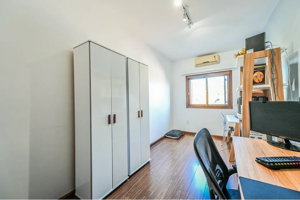 Imagem Casa de Condomínio em Tristeza