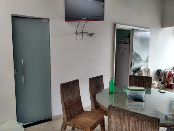 Imagem Casa com 5 Quartos à Venda, 280 m² em Marco - Belém