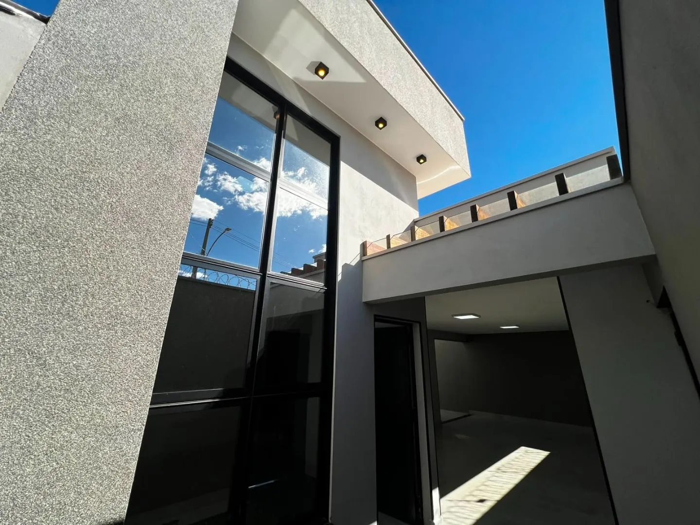 Imagem Casa com 3 dormitórios à venda, 201 m² por R$ 750.000,00 - Afonso Queiroz - Patos de Minas/MG