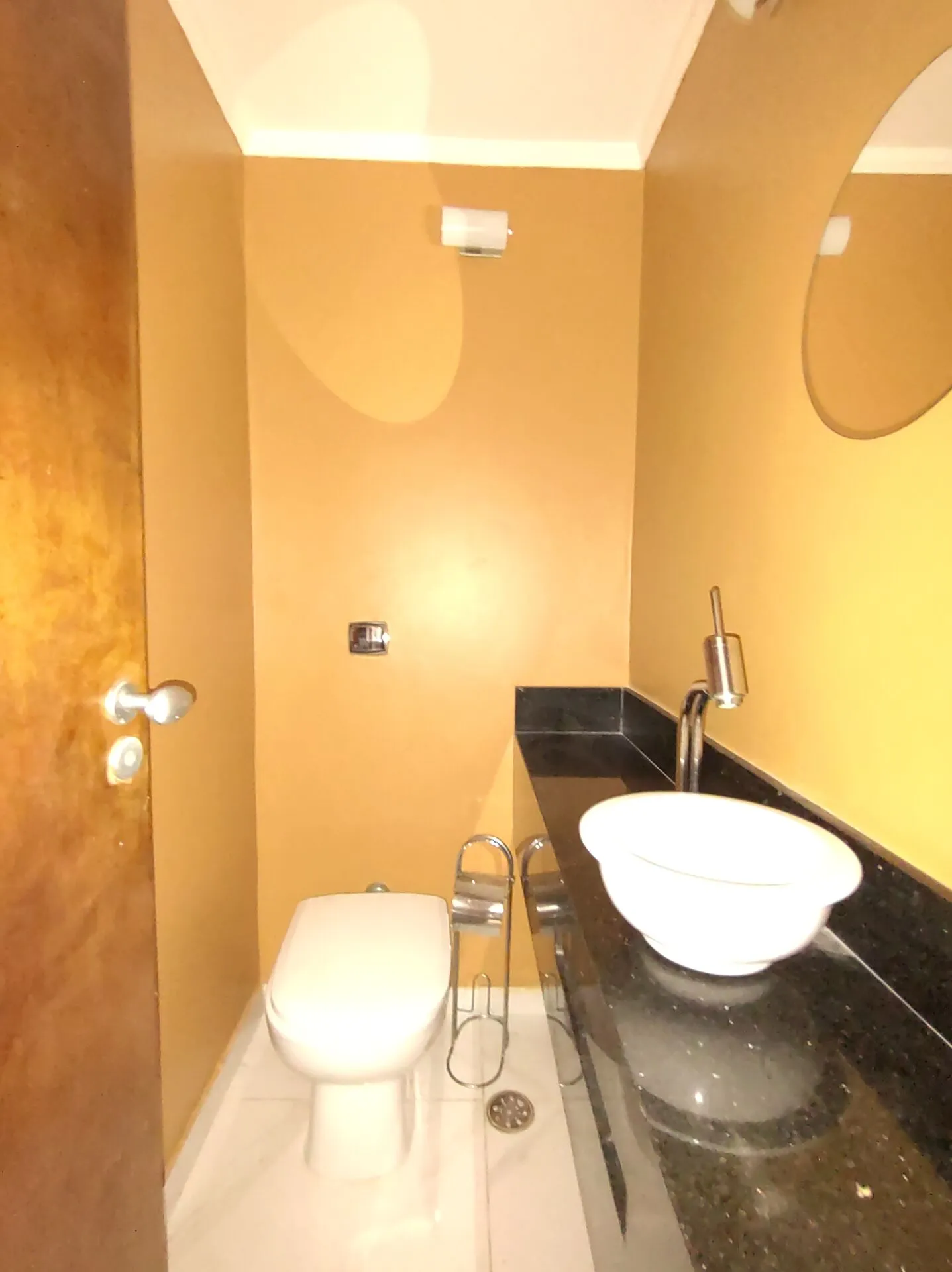 Imagem Apartamento No Jardim Paulista, 2 Dormitórios ( 1 suíte), 1 vaga de garagem ( prédio com manobrista e portaria 24hs). Excelente Localização