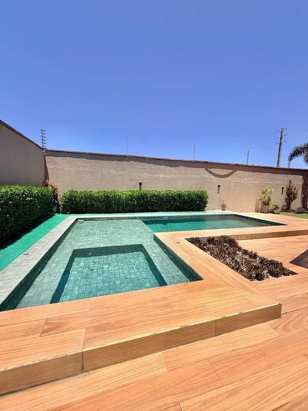 Imagem Casa com 5 Quartos à Venda, 450 m² em De Lourdes - Fortaleza