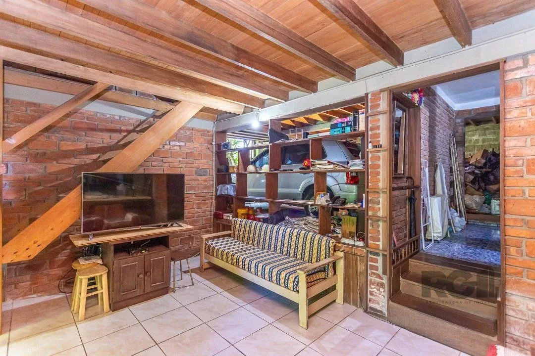 Imagem Casa 4 dormitórios, Altos da Vila Nova, Zona Sul, Porto Alegre.