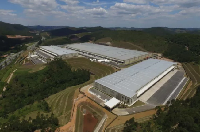 Imagem Galpão com 8.832,90 m² em Araçariguama-SP