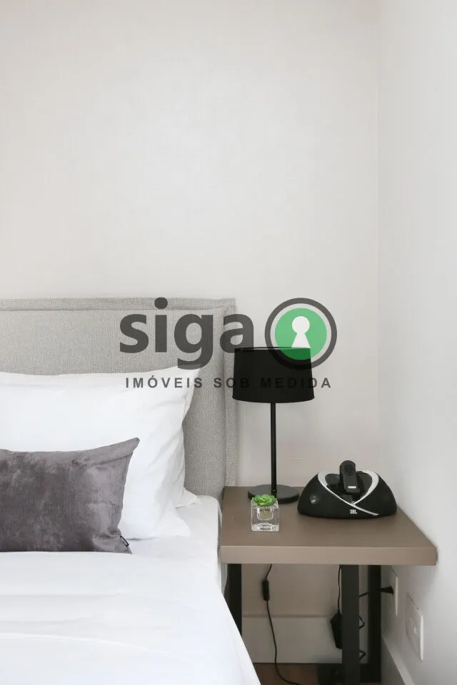 Imagem Studio com 64m², no Brooklin, com 1 quarto, 2 banheiros e 1 vaga, Mobiliado para Locação