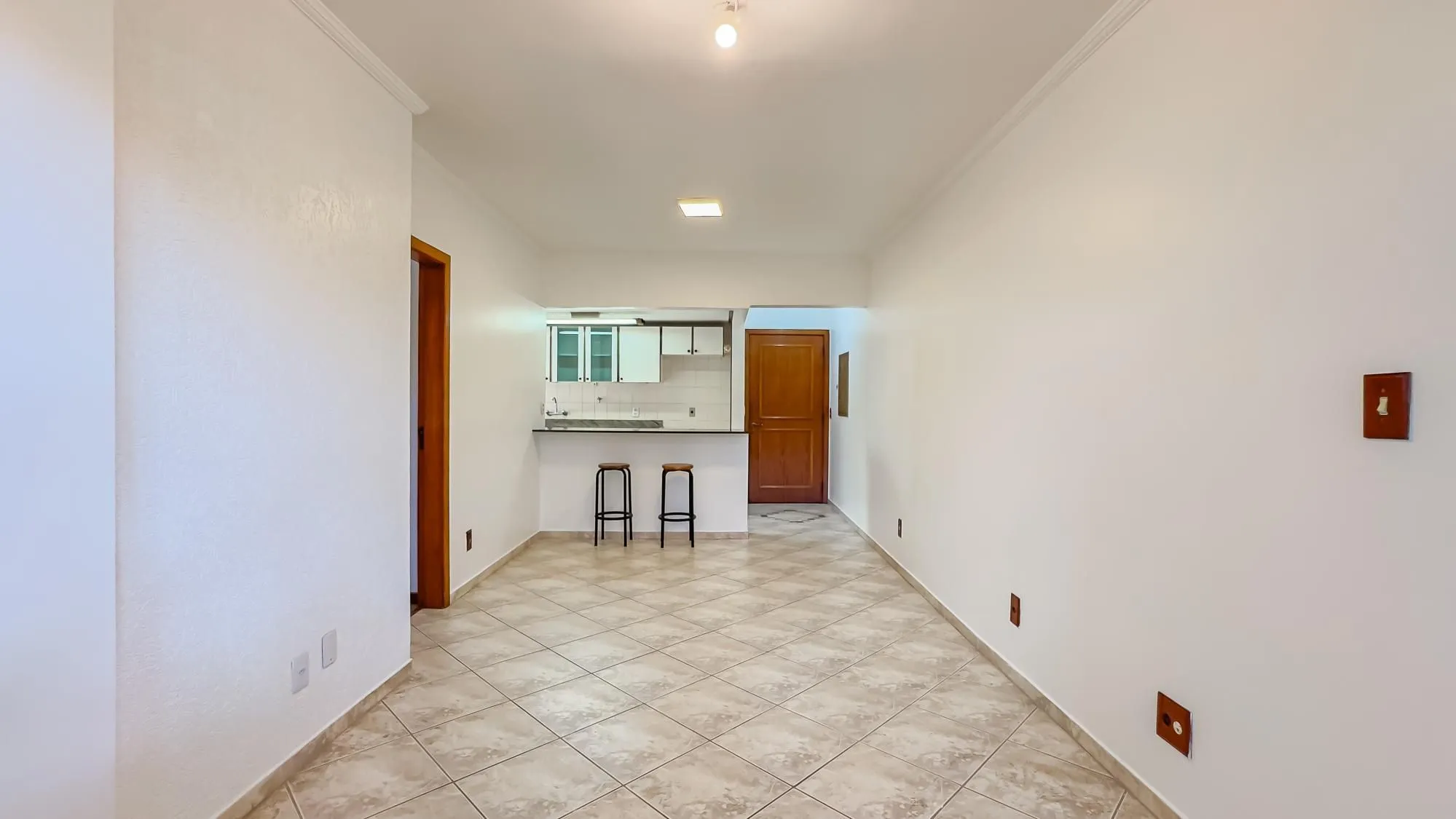 Imagem Apartamento com 3 Quartos (1 suíte) à venda, 76m² - Boa Vista