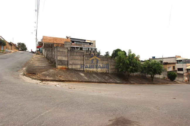 Imagem 2 Lotes juntos no bairro Brasília - Sarzedo