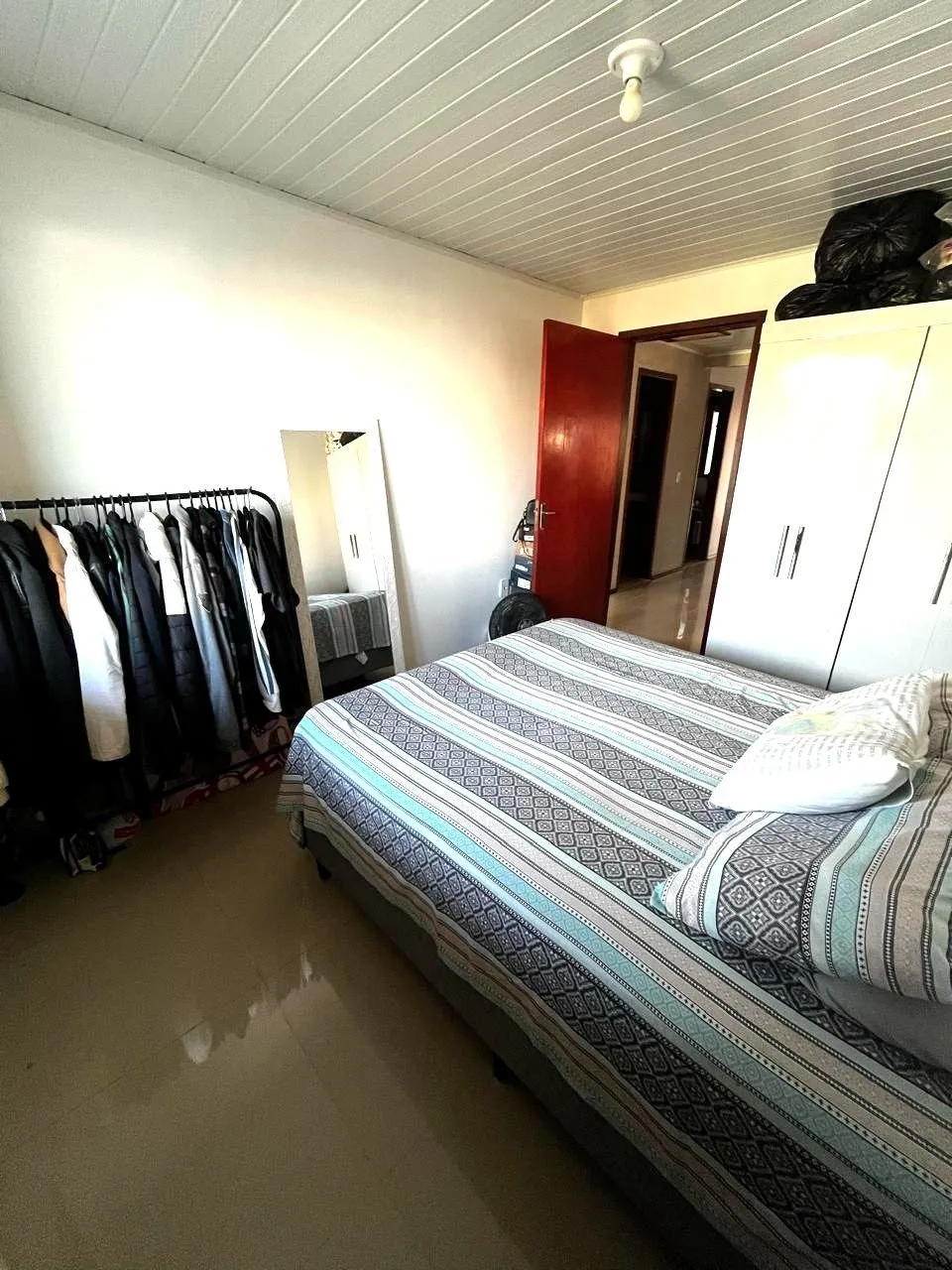 Imagem Casa térrea de 3 dormitórios e amplo pátio