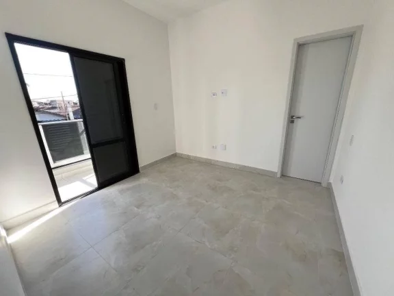 Imagem Sobrado com 3 dormitórios à venda, 127 m² por R$ 990.000,00 - Vila Guilhermina - Praia Grande/SP