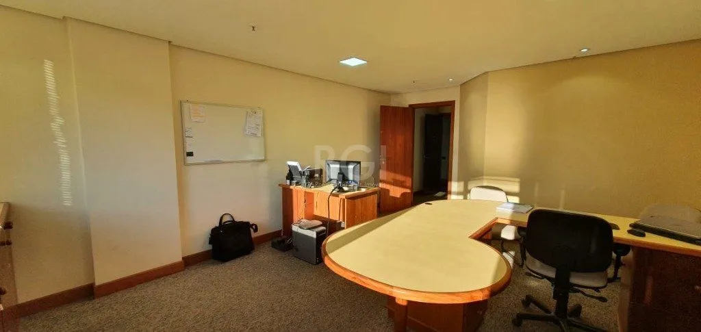 Imagem Conjunto / Sala comercial no bairro Petrópolis