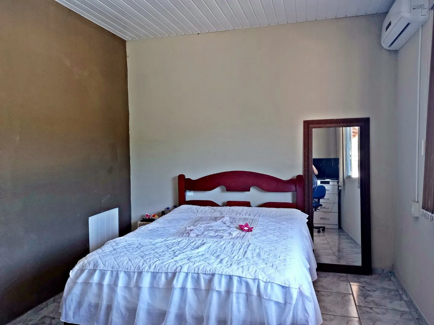 Imagem Casa à venda com 3 quartos 1 suíte, 160m² em Ribeirão da Ilha Florianópolis