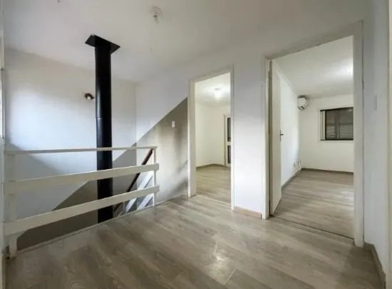 Imagem Casa de Condomínio com 3 Quartos e 2 banheiros à Venda, 83 m² De? R$ 470.000 por R$ 399.000 na Zona sul de Porto Alegre