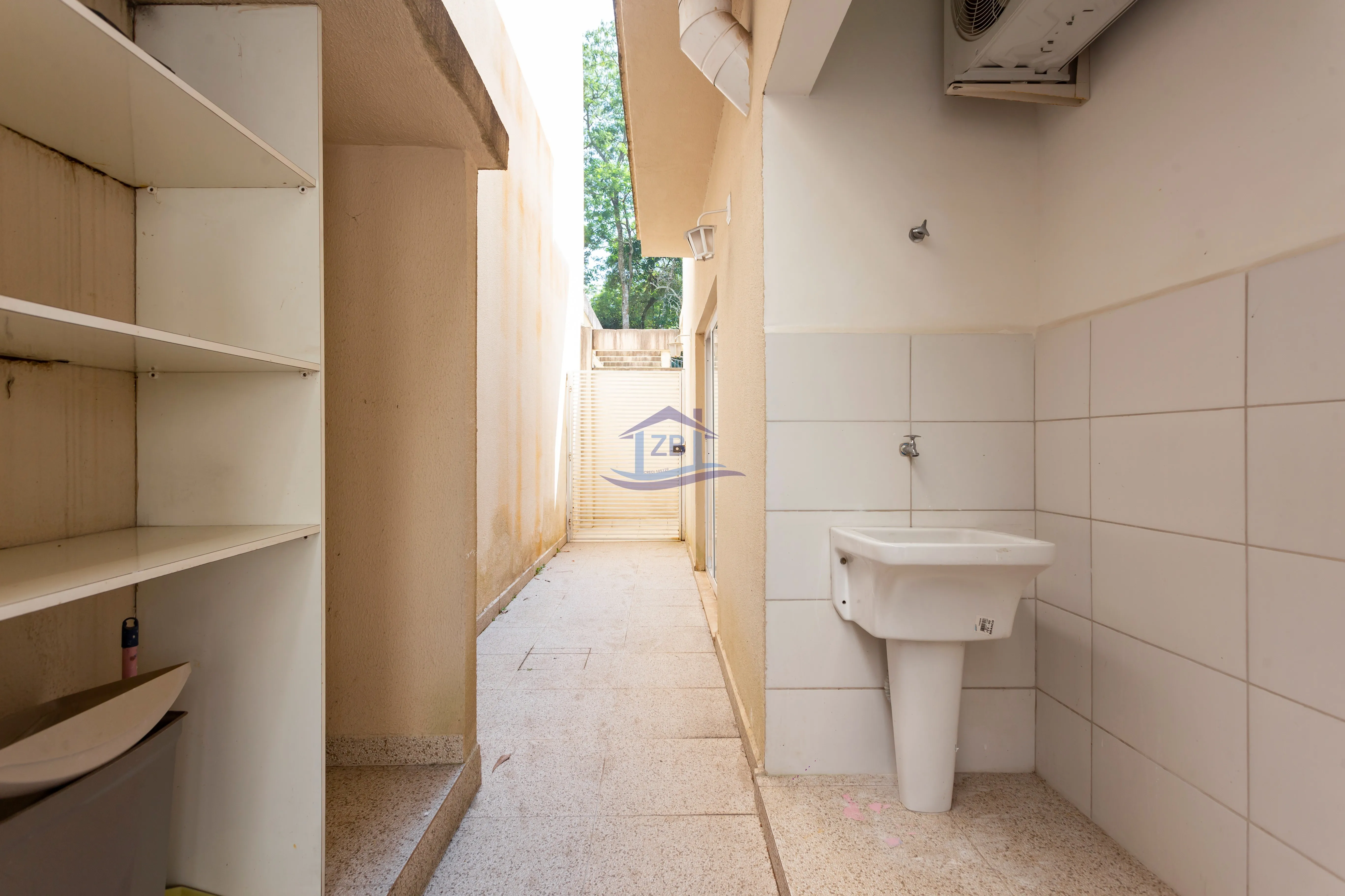 Imagem CASA RESIDENCIAL em COTIA - SP, CHÁCARA PAVOEIRO
