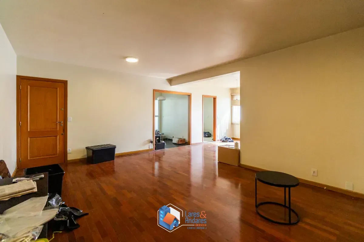 Imagem Apartamento para venda em Santa Cecília com 3 quartos, sendo 1 suíte, 130m²