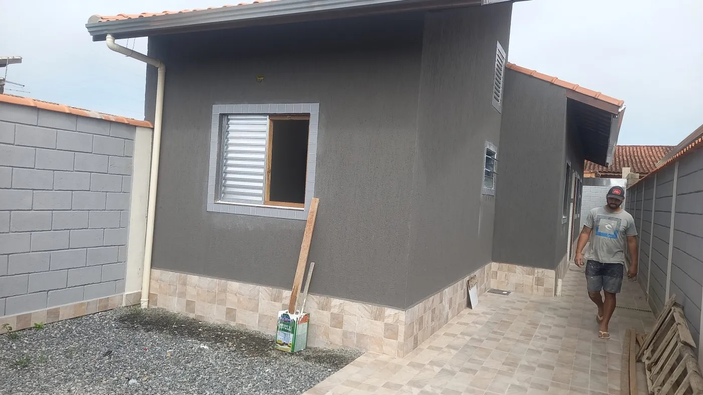 Casa para Venda em Itanhaém, Nossa Senhora do Sion, 2 dormitórios, 1 suíte, 1 banheiro, 2 vagas