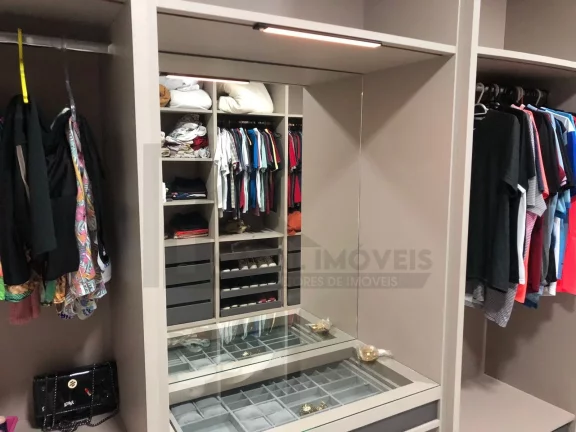 Imagem CASAL IMÓVEIS VENDE SOBRADO CIDADE JARDIM 2 4 SUÍTES + 2 VGS E ESPAÇO GOURMET PISICINA COM JACUZZI
